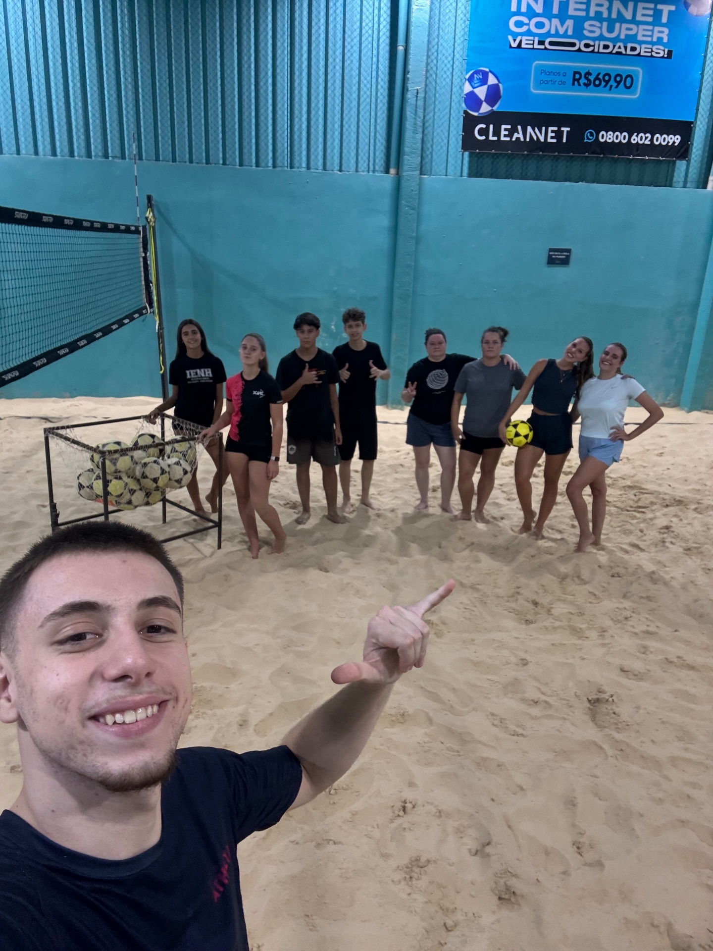 Alunos em treino coletivo